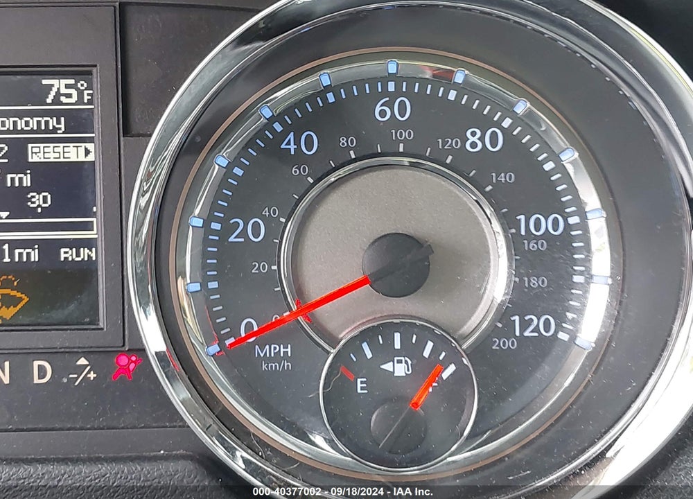 2015 CHRYSLER TOWN & COUNTRY TOURING VIN: 2C4RC1BG7FR665040