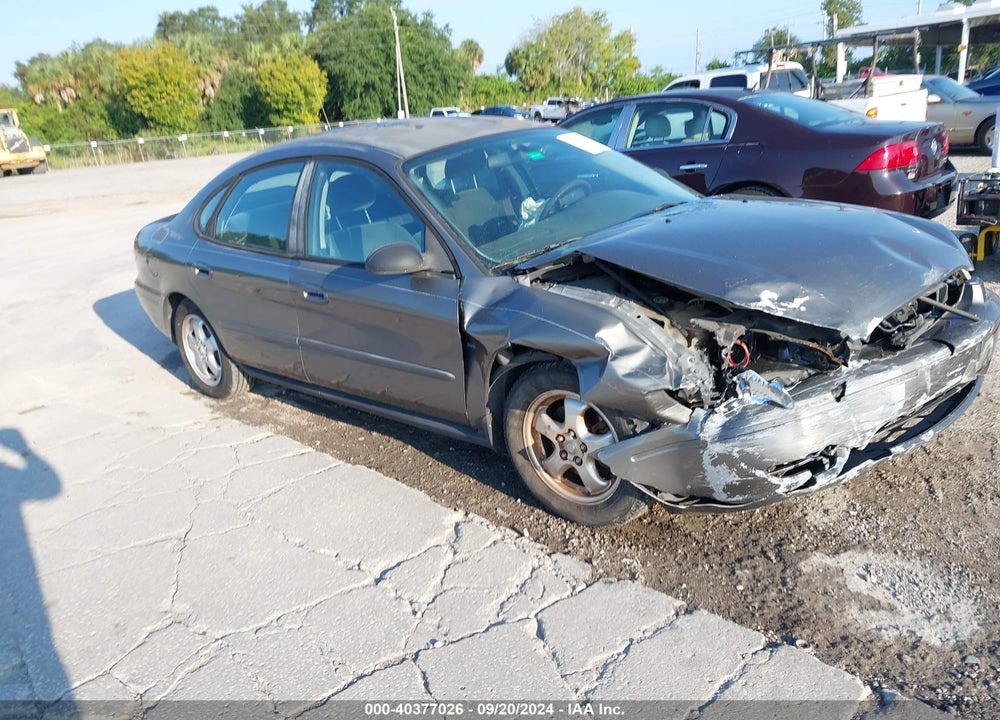 2004 FORD TAURUS SES VIN: 1FAFP55S24G201317