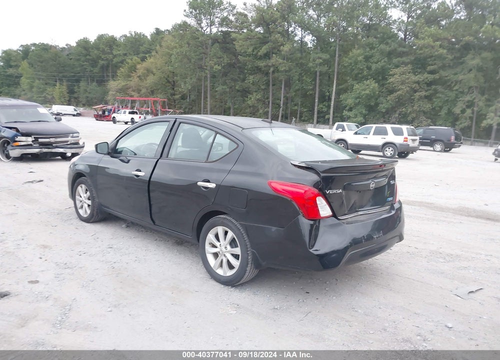 2016 NISSAN VERSA 1.6 SL VIN: 3N1CN7AP1GL903678