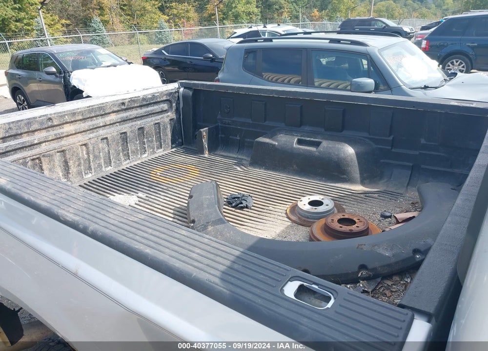 2005 FORD F-350 LARIAT/XL/XLT VIN: 1FTWW31PX5EB66171