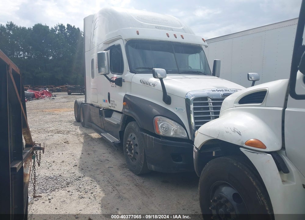 2016 FREIGHTLINER CASCADIA 125 VIN: 1FUJGLD52GLHL1198
