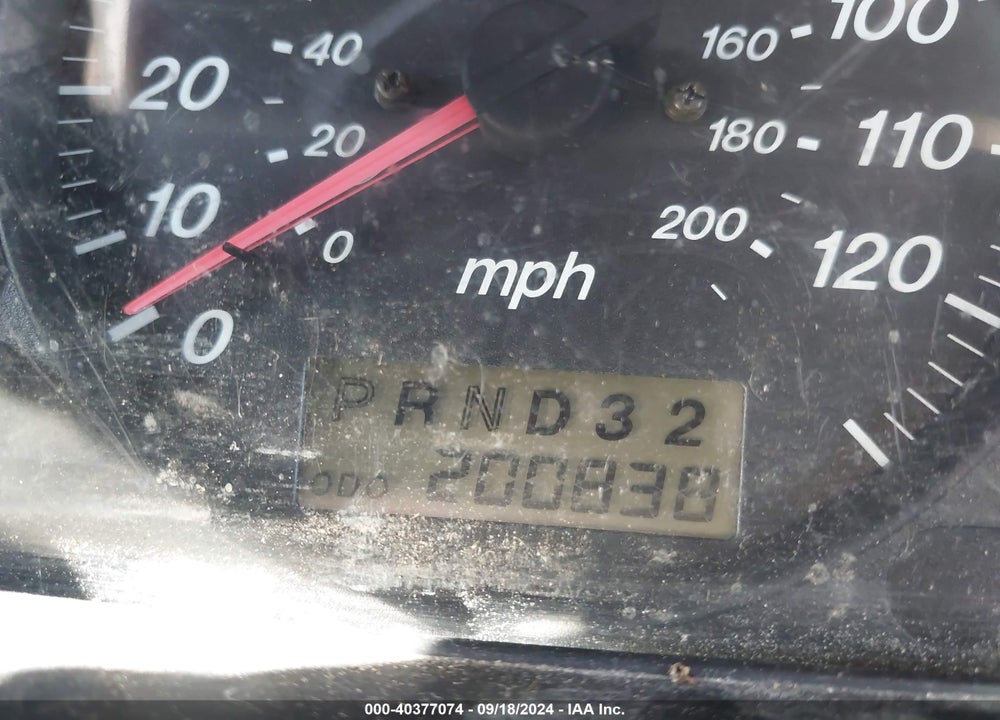 2002 MAZDA MPV ES/LX VIN: JM3LW28J020304525