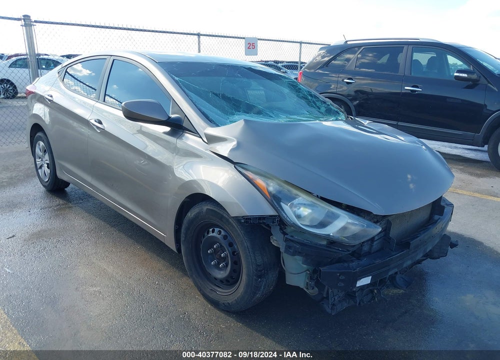 2016 HYUNDAI ELANTRA SE VIN: 5NPDH4AE6GH753119