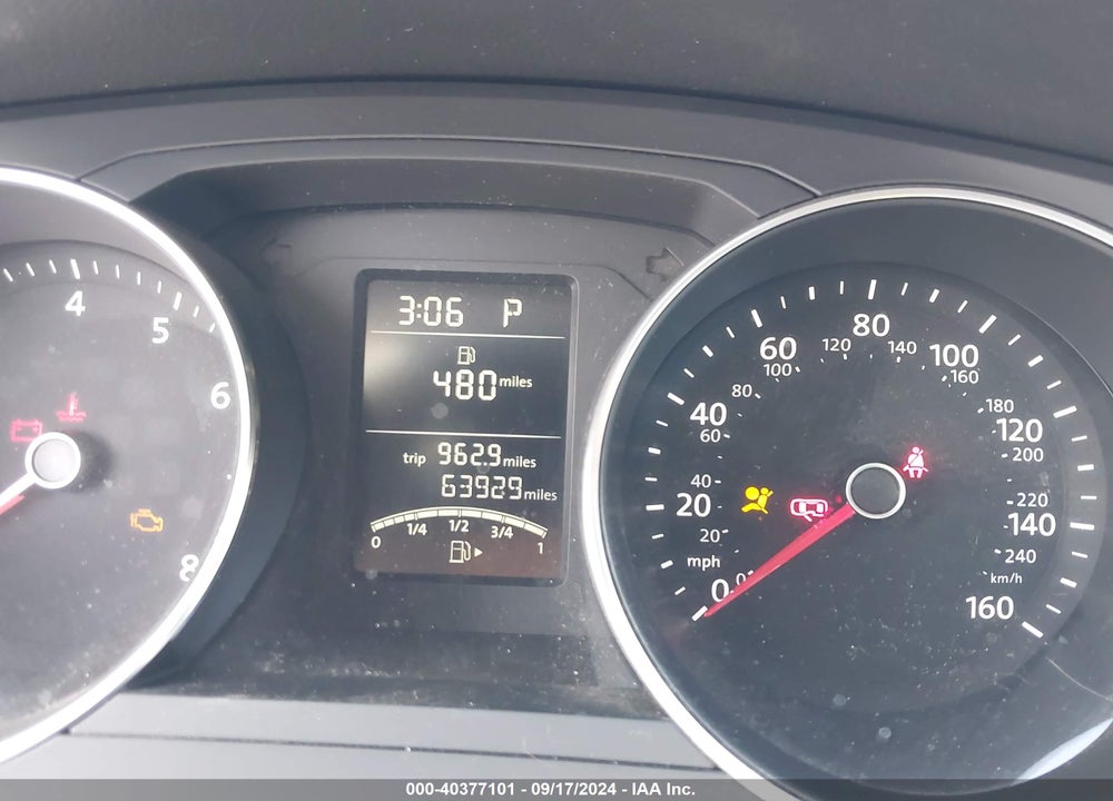 2018 VOLKSWAGEN JETTA 1.4T S VIN: 3VW2B7AJXJM236850