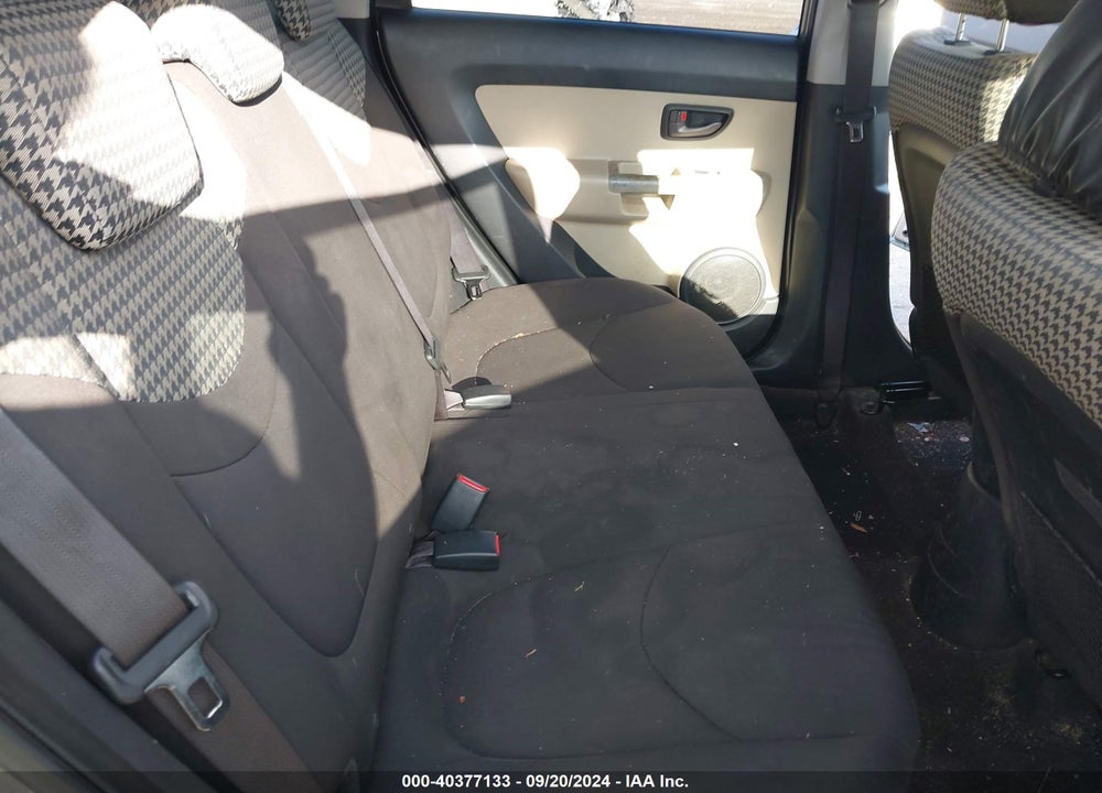 2010 KIA SOUL VIN: KNDJT2A23A7061715