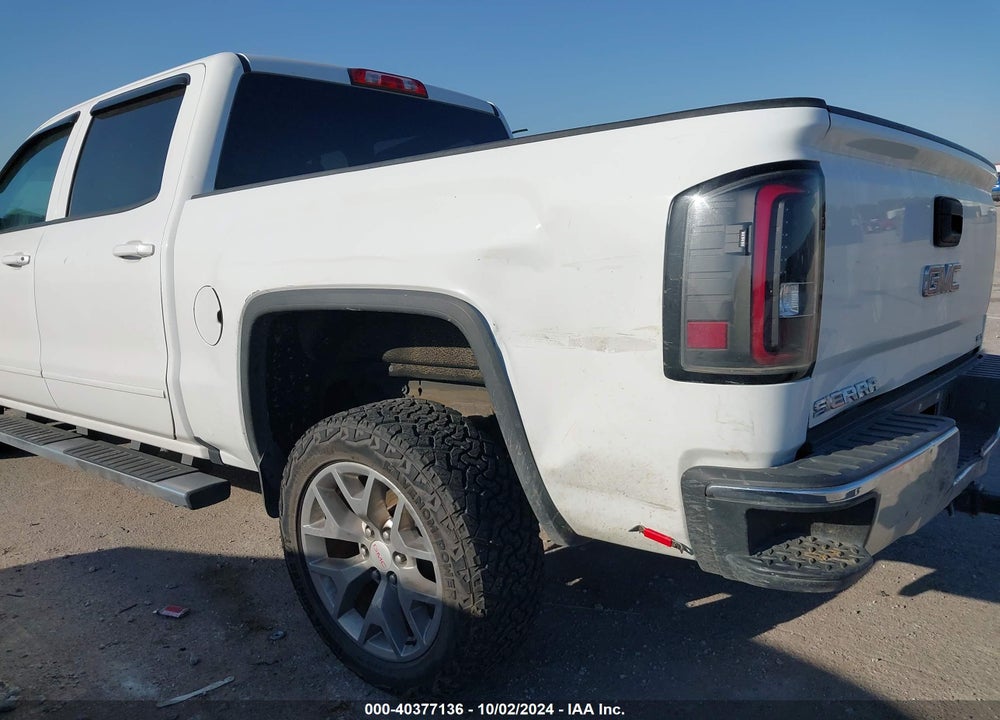 2018 GMC SIERRA 1500 SLT VIN: 3GTU2NEC4JG640303