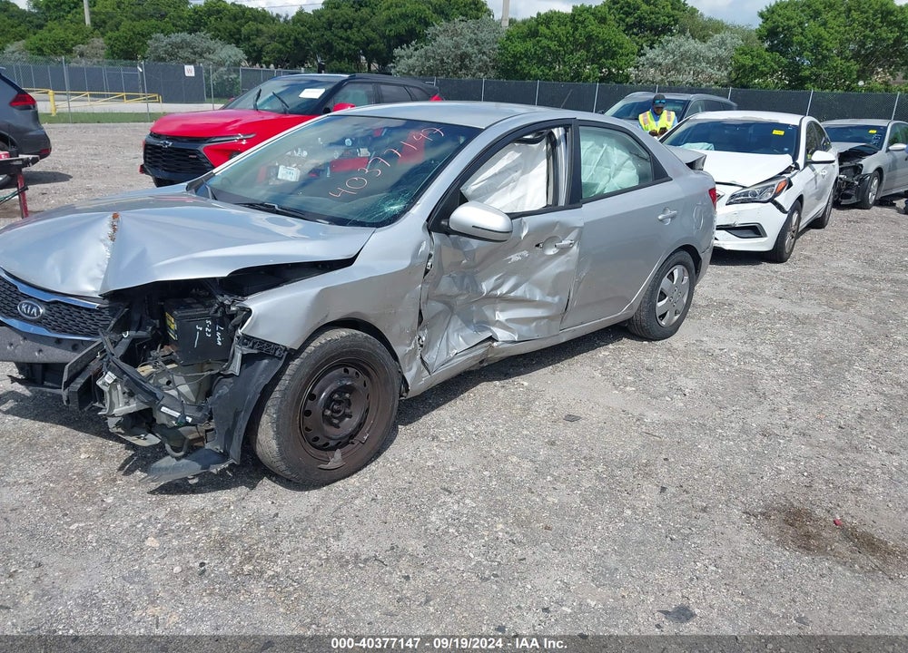 2013 KIA FORTE EX VIN: KNAFU4A20D5738747
