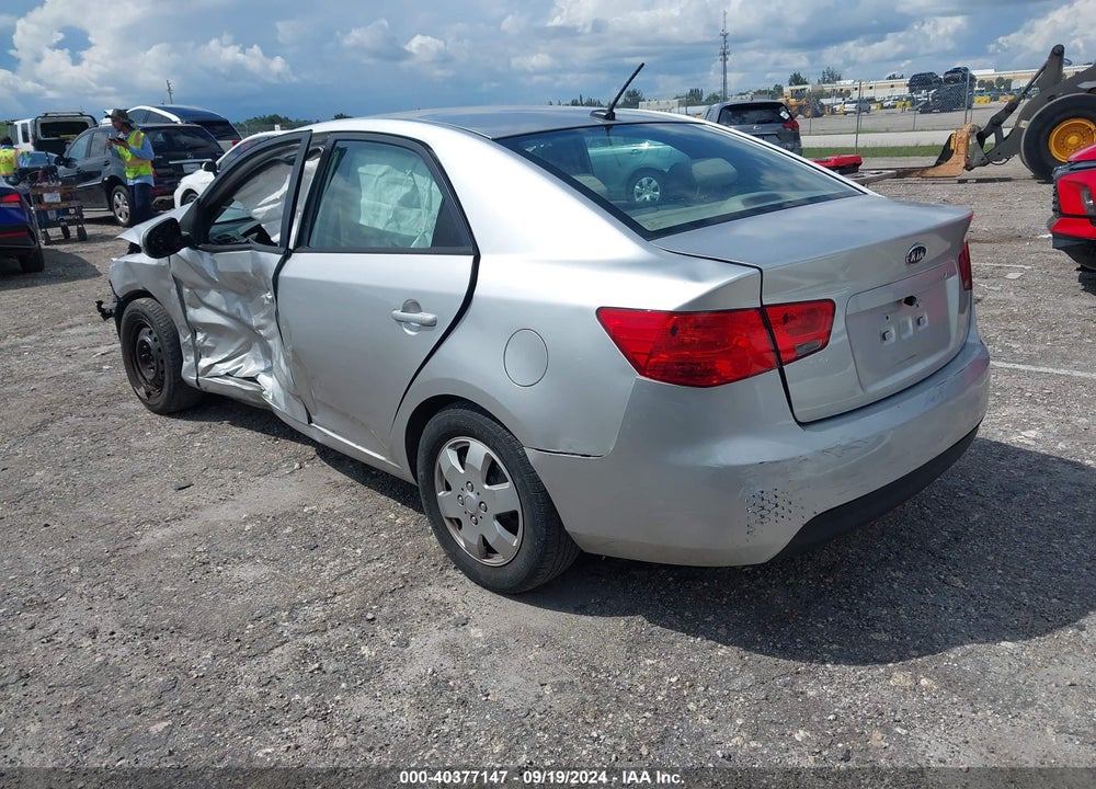 2013 KIA FORTE EX VIN: KNAFU4A20D5738747
