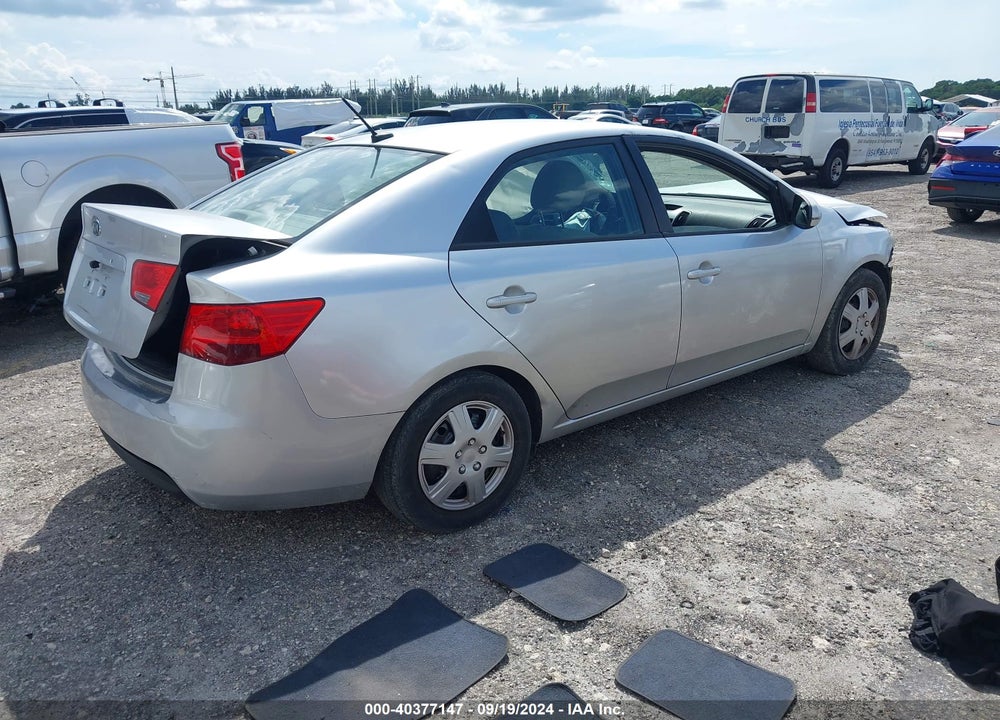 2013 KIA FORTE EX VIN: KNAFU4A20D5738747