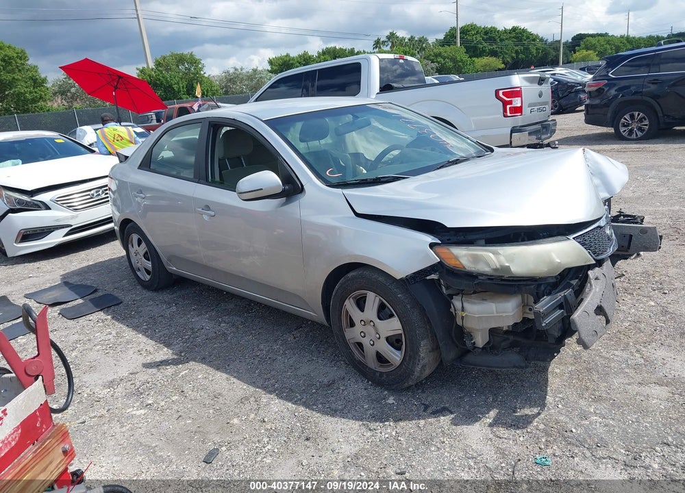 2013 KIA FORTE EX VIN: KNAFU4A20D5738747