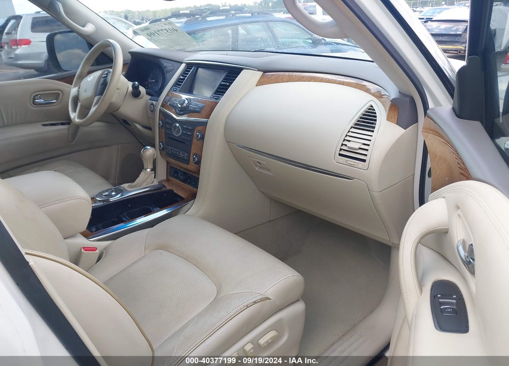2014 INFINITI QX80 VIN: JN8AZ2NF6E9555769