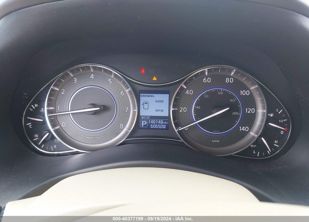 2014 INFINITI QX80 VIN: JN8AZ2NF6E9555769