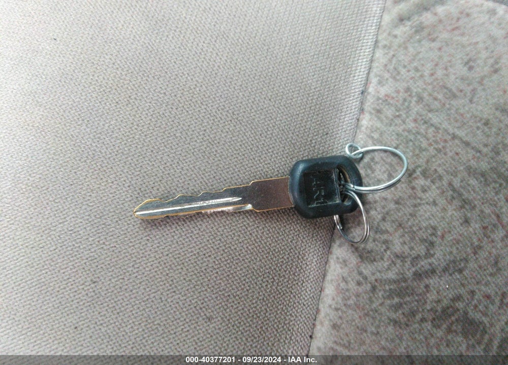 2005 CHEVROLET IMPALA VIN: 2G1WF52E759338287