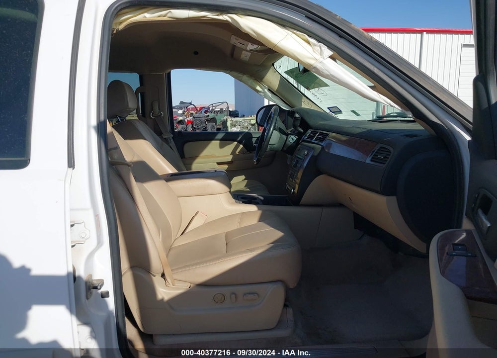2008 CHEVROLET TAHOE LT VIN: 1GNFC13058R148825