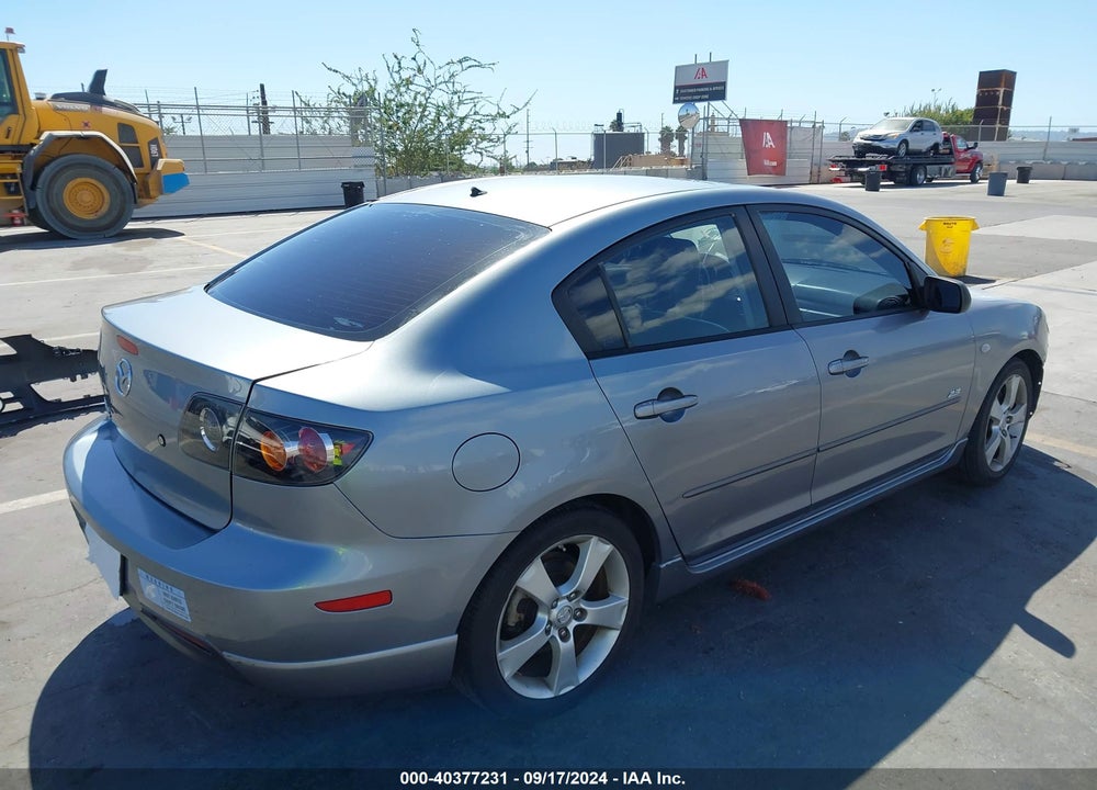 2004 MAZDA 3 S VIN: JM1BK323841152801