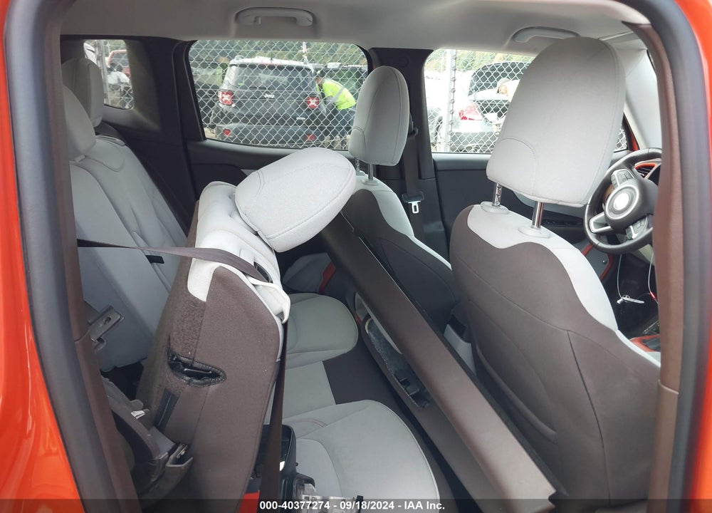 2016 JEEP RENEGADE LATITUDE VIN: ZACCJBBTXGPD05314