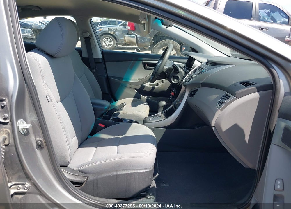 2013 HYUNDAI ELANTRA GLS VIN: 5NPDH4AE1DH379370