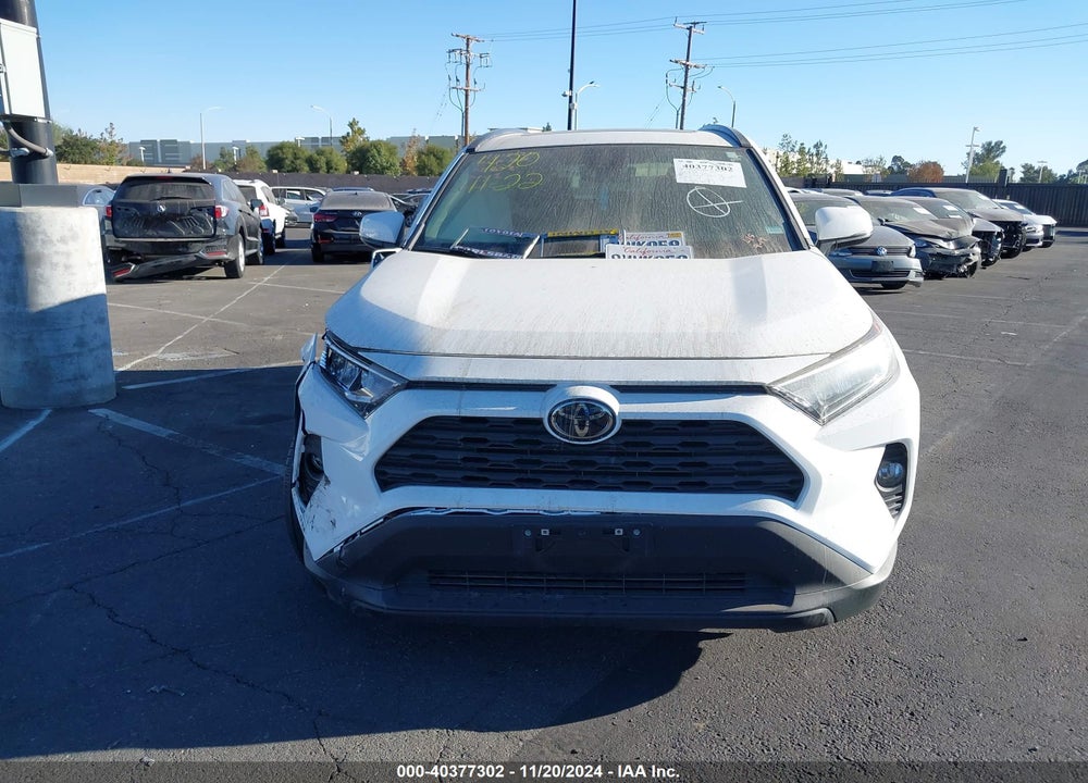 2021 TOYOTA RAV4 XLE VIN: 2T3W1RFV6MC144380