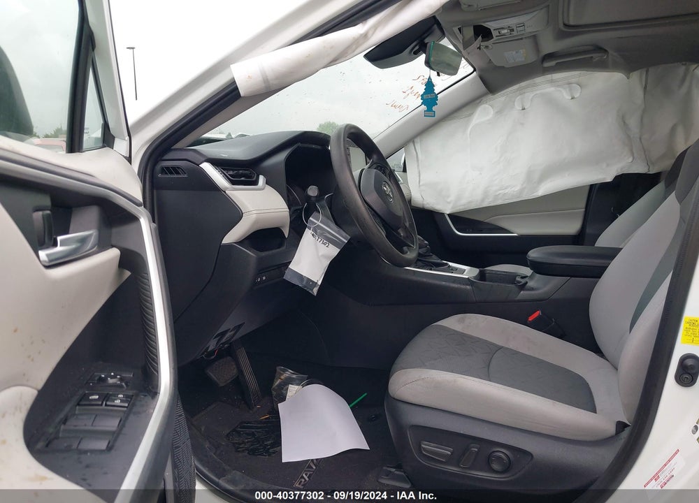 2021 TOYOTA RAV4 XLE VIN: 2T3W1RFV6MC144380