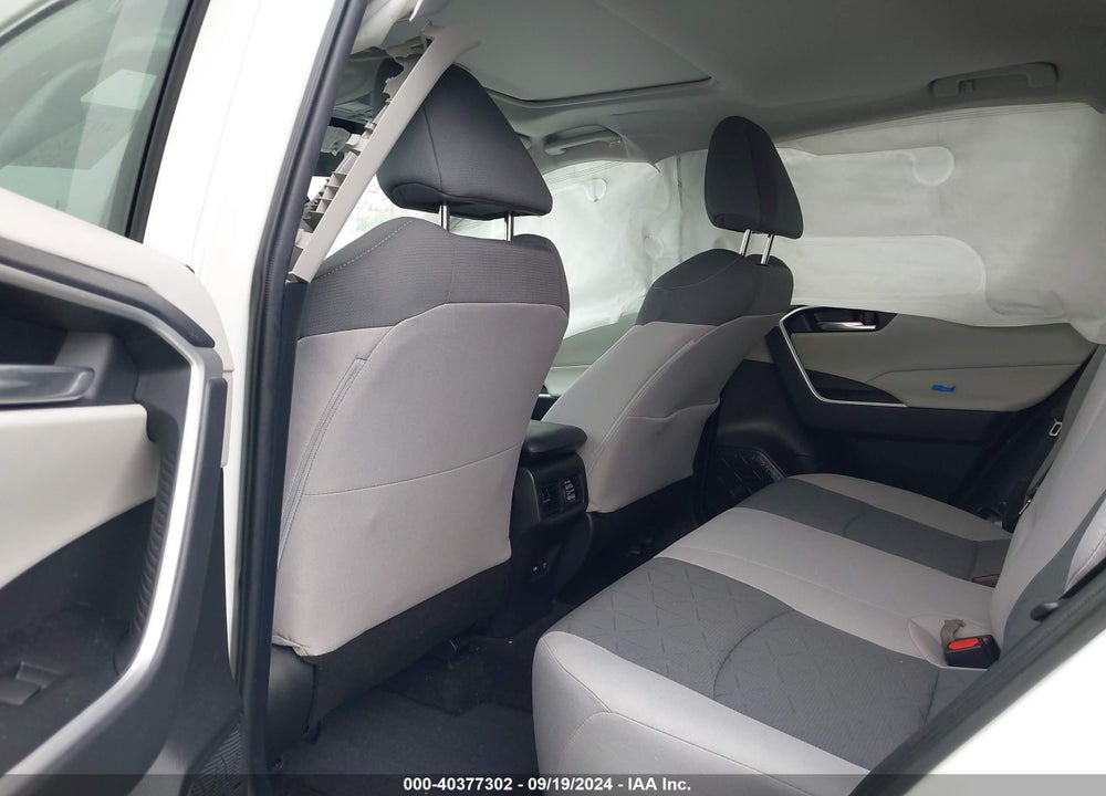 2021 TOYOTA RAV4 XLE VIN: 2T3W1RFV6MC144380