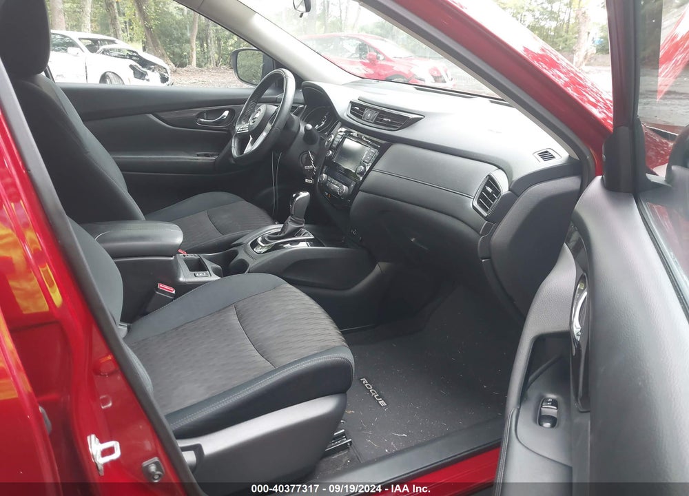 2018 NISSAN ROGUE SV VIN: 5N1AT2MV9JC734385
