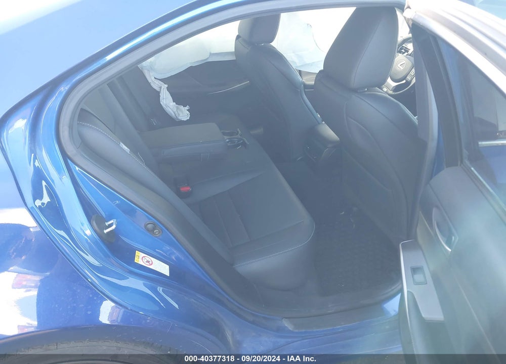 2019 LEXUS IS VIN: JTHCZ1D26K5016194