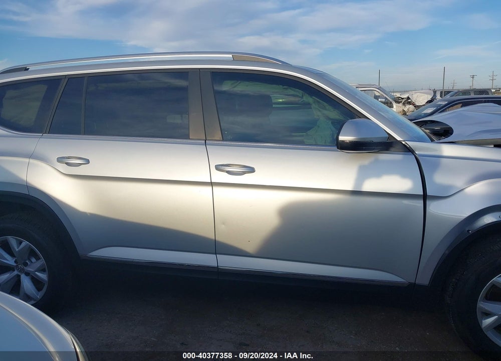 2018 VOLKSWAGEN ATLAS 3.6L V6 SEL VIN: 1V2MR2CA1JC508399
