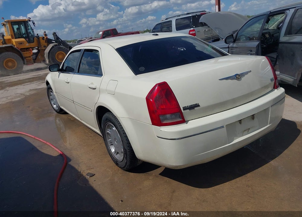 2007 CHRYSLER 300 TOURING VIN: 2C3KA53GX7H722503
