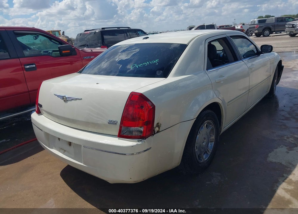 2007 CHRYSLER 300 TOURING VIN: 2C3KA53GX7H722503