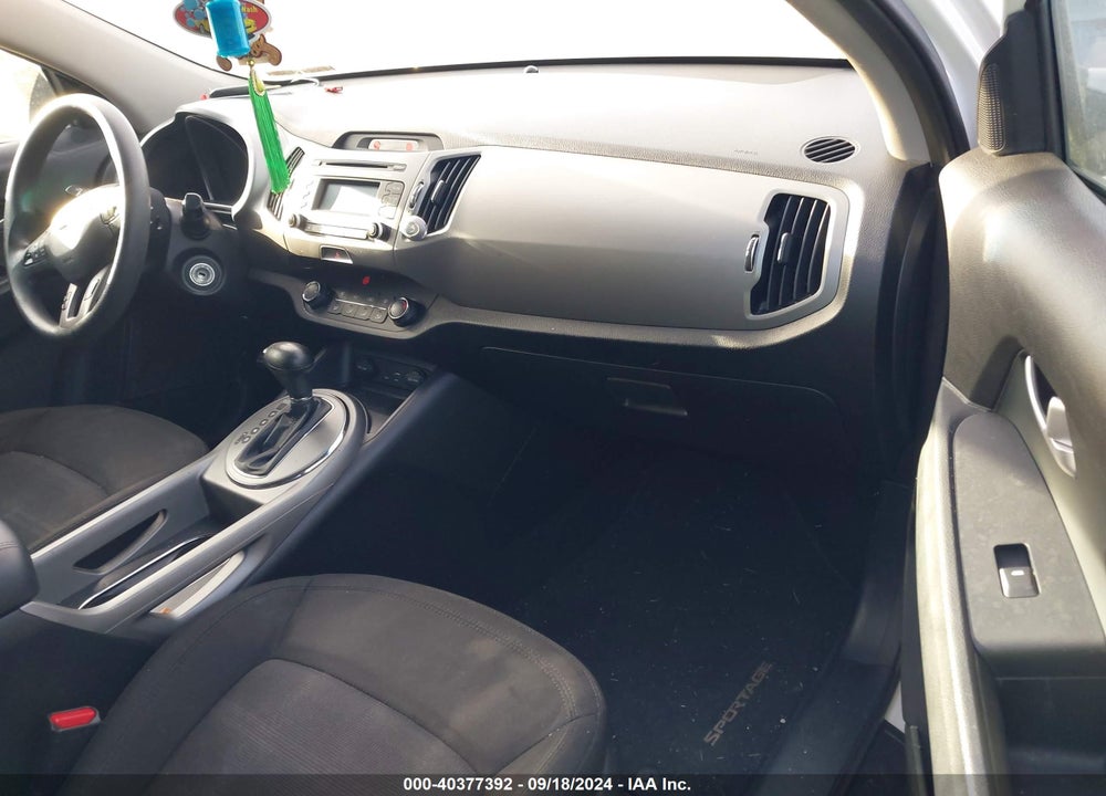 2016 KIA SPORTAGE LX VIN: KNDPB3AC3G7812641