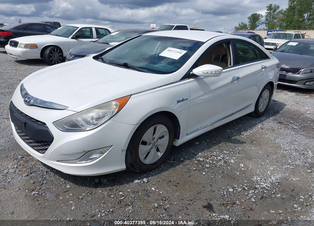 2015 HYUNDAI SONATA HYBRID VIN: KMHEC4A49FA127799