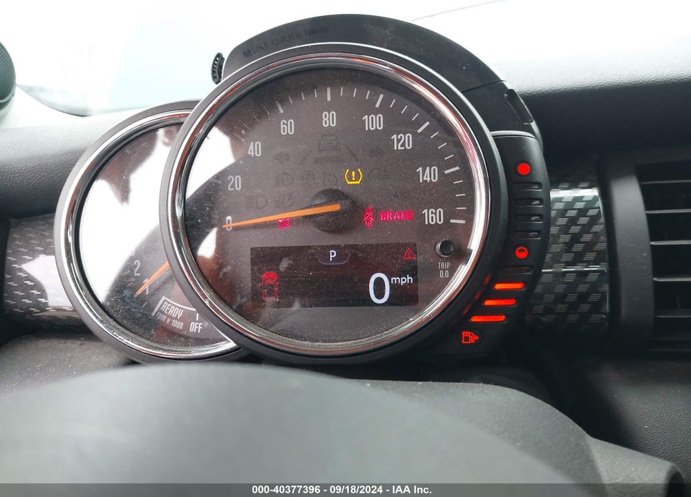 2015 MINI HARDTOP COOPER S VIN: WMWXP7C51F2A34777