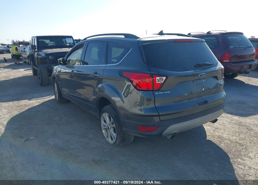 2019 FORD ESCAPE VIN: 1FMCU9HD5KUA00564