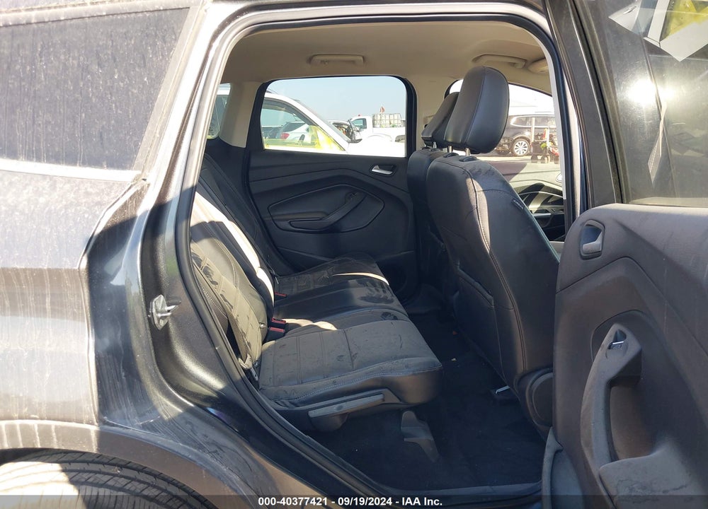 2019 FORD ESCAPE VIN: 1FMCU9HD5KUA00564