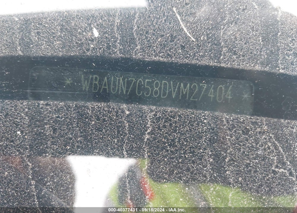 2013 BMW 135I VIN: WBAUN7C58DVM27404