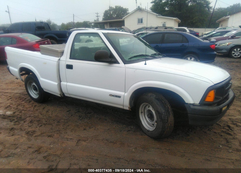 1996 CHEVROLET S TRUCK S10 VIN: 1GCCS1446TK120954