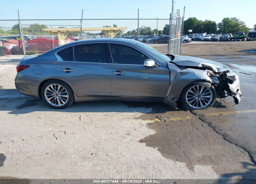2019 INFINITI Q50 3.0T LUXE VIN: JN1EV7AR5KM555795