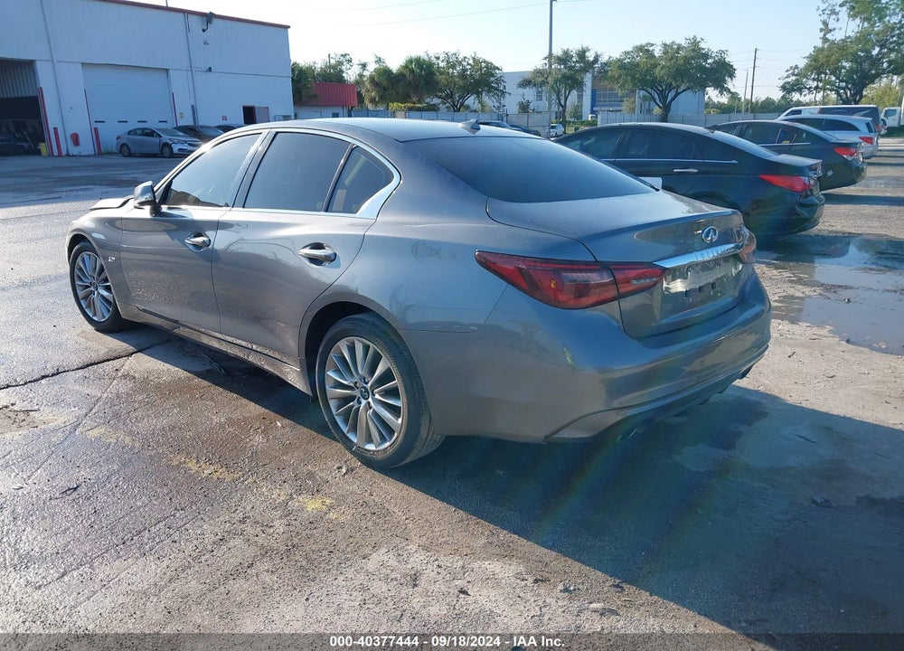 2019 INFINITI Q50 3.0T LUXE VIN: JN1EV7AR5KM555795