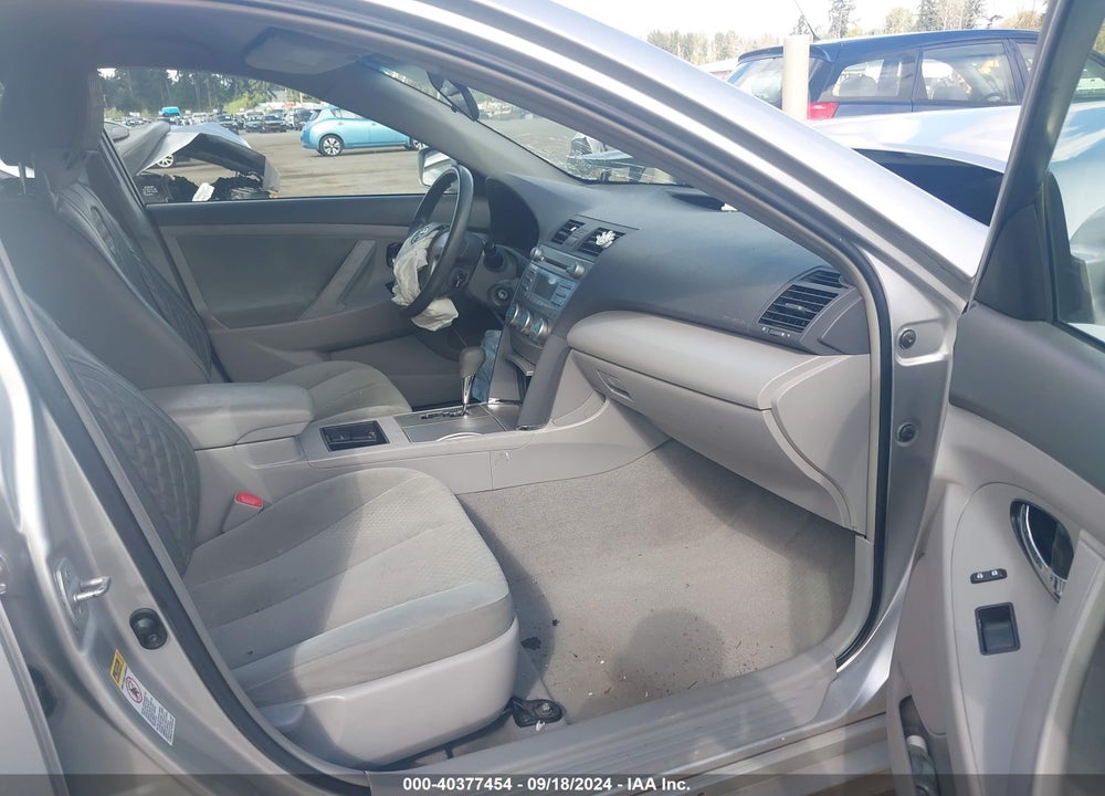 2008 TOYOTA CAMRY LE VIN: 4T4BE46K58R035780