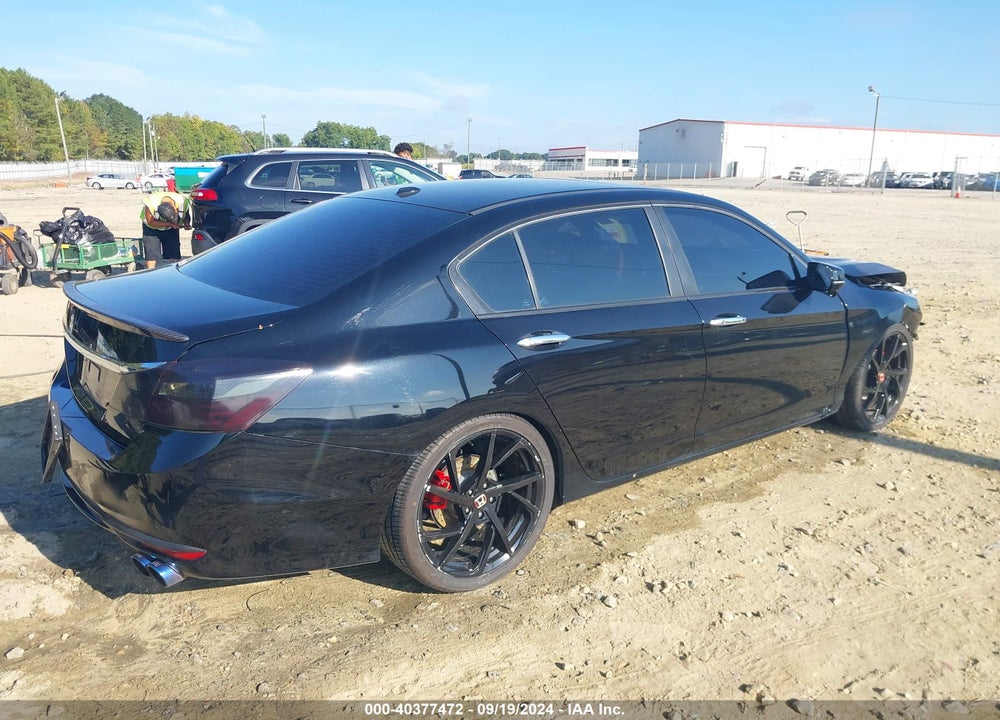 2017 HONDA ACCORD EX VIN: 1HGCR2F71HA123560