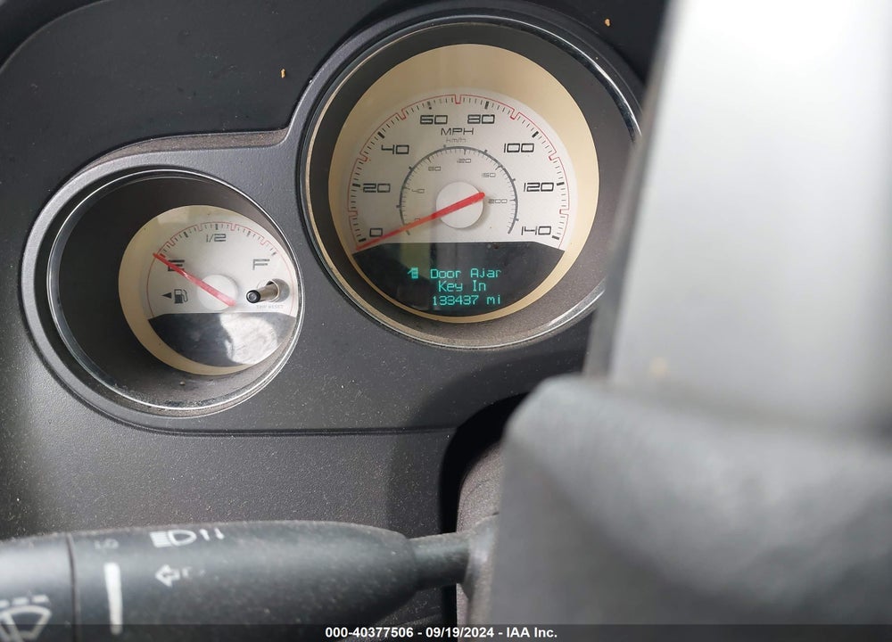 2011 DODGE CHALLENGER VIN: 2B3CJ4DG7BH508443