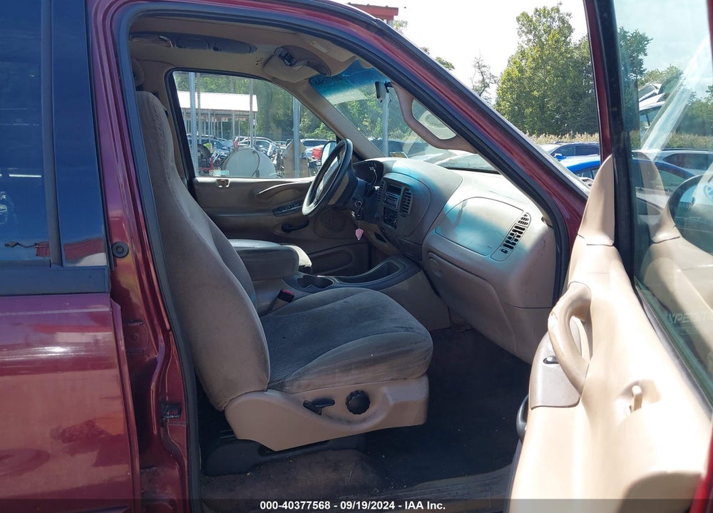 1998 FORD EXPEDITION EDDIE BAUER/XLT VIN: 1FMPU18L8WLB47323