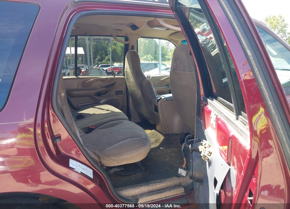 1998 FORD EXPEDITION EDDIE BAUER/XLT VIN: 1FMPU18L8WLB47323