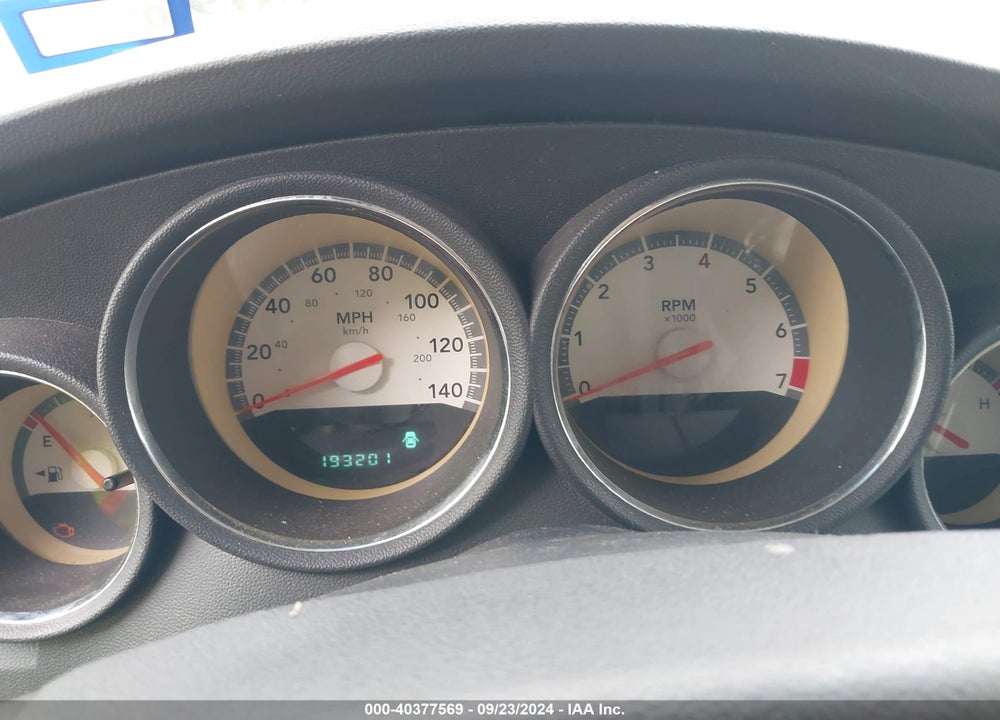 2009 DODGE CHARGER SXT VIN: 2B3KA33V79H544570