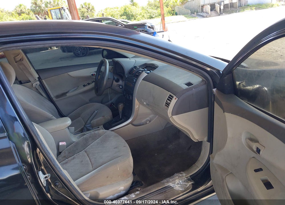 2009 TOYOTA COROLLA VIN: JTDBL40E09J025636