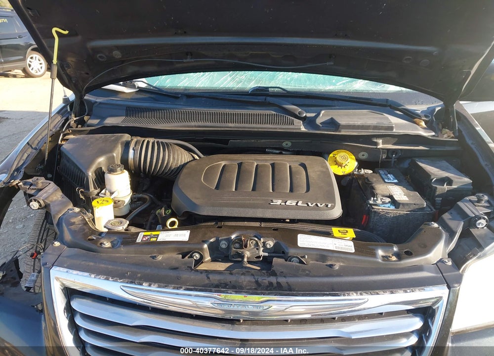 2013 CHRYSLER TOWN & COUNTRY TOURING VIN: 2C4RC1BG2DR775961