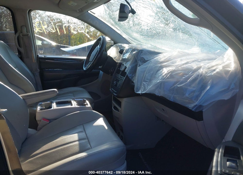 2013 CHRYSLER TOWN & COUNTRY TOURING VIN: 2C4RC1BG2DR775961