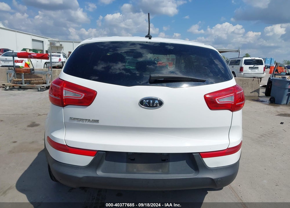 2011 KIA SPORTAGE LX VIN: KNDPBCA24B7131341