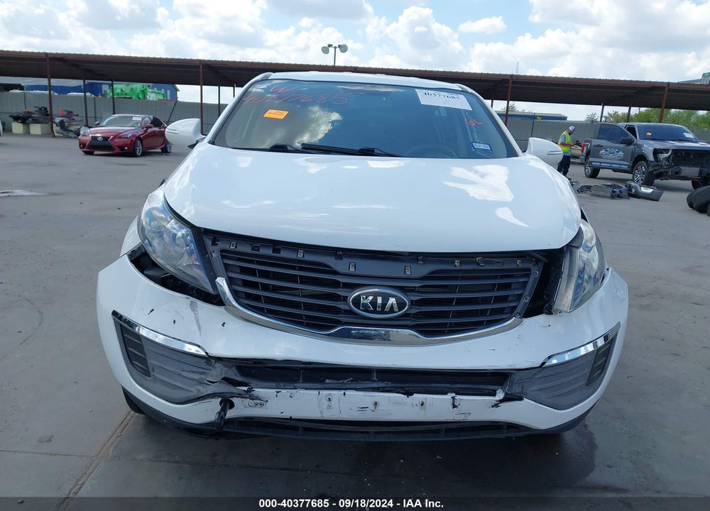 2011 KIA SPORTAGE LX VIN: KNDPBCA24B7131341