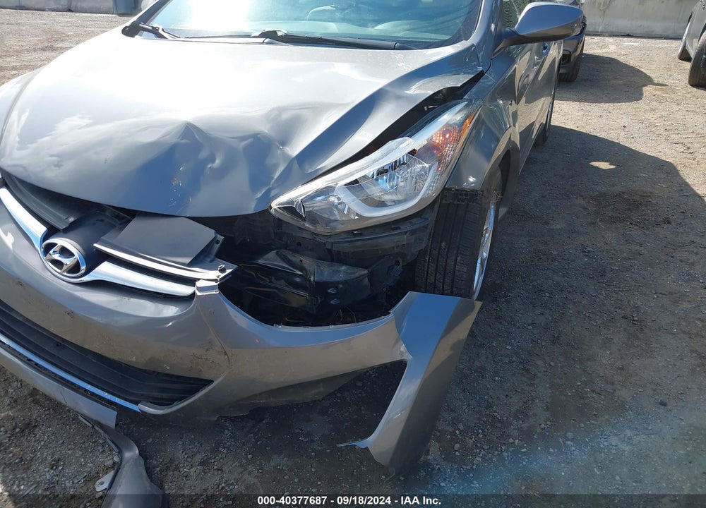 2014 HYUNDAI ELANTRA SE VIN: 5NPDH4AE4EH501480